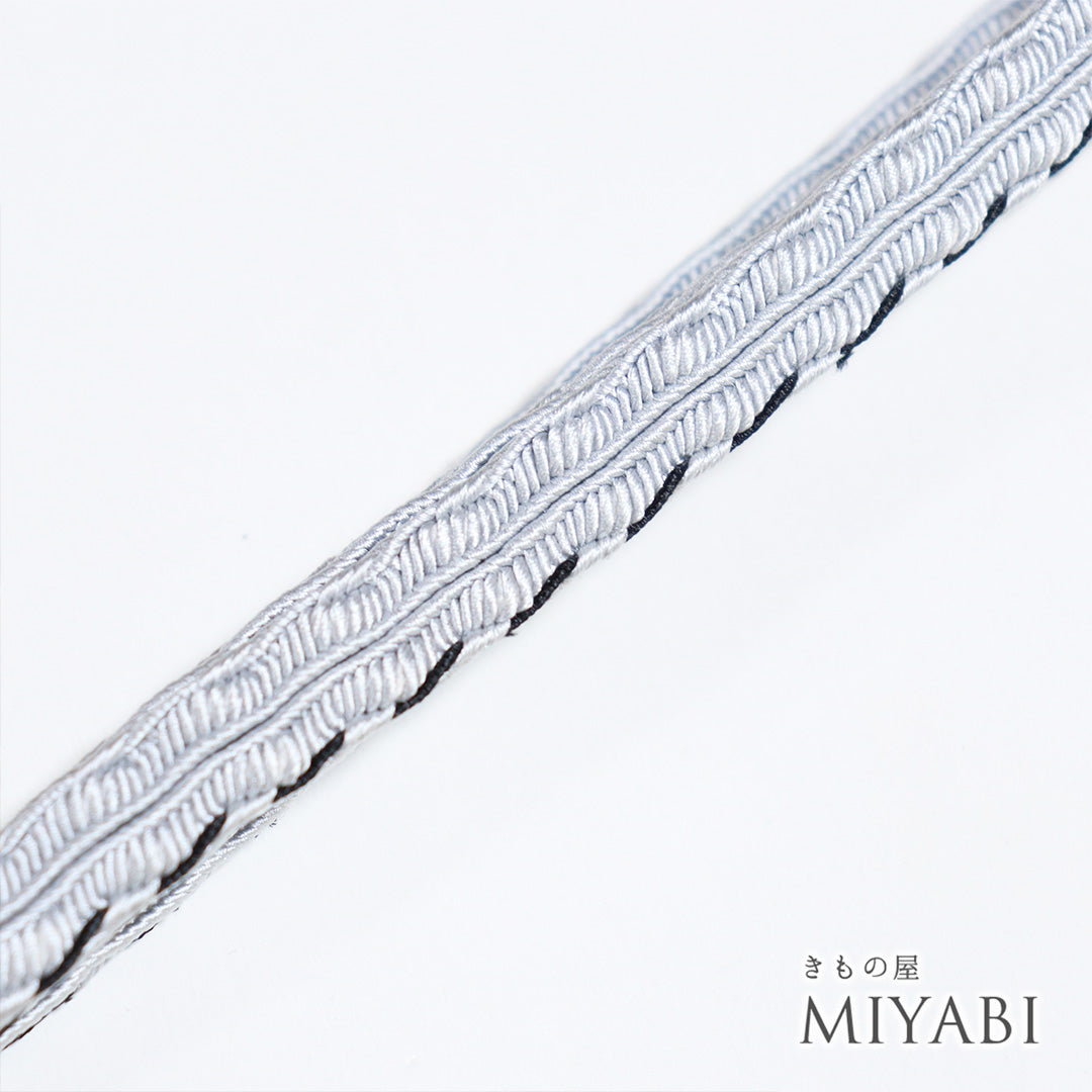 ★専用★未使用品 色無地 水色 身丈160cm 裄丈66.5cm 縫いの一つ紋 楽天市場】小紋 身丈165cm 裄丈69cm L 薄物 縦縞 紺色 正絹 名品