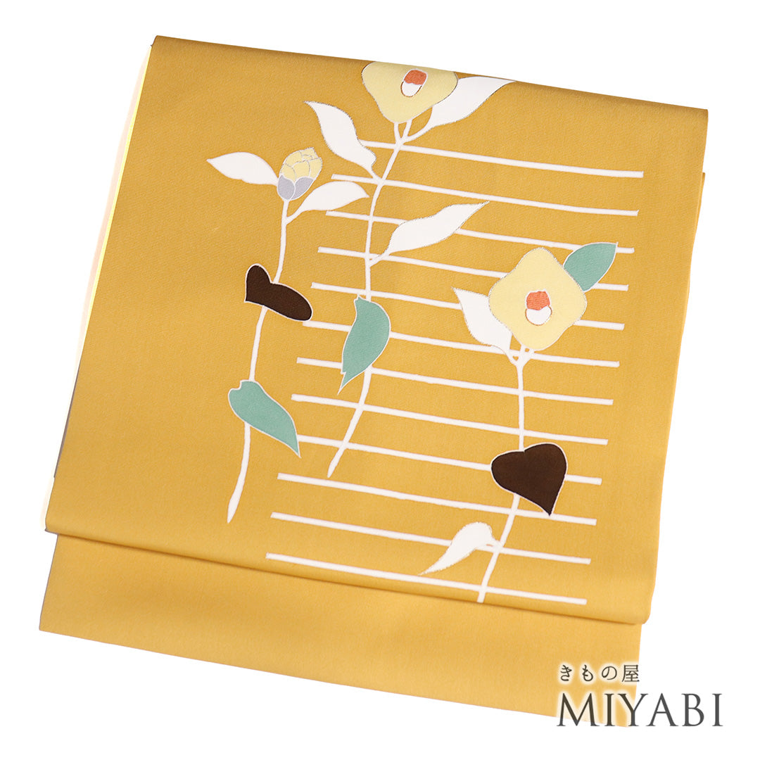 ハンドメイド作品　デザイン作り帯『椿』　名古屋帯 REUSE 使用品】【名古屋帯】【仕立て上がり】【絽】椿文様