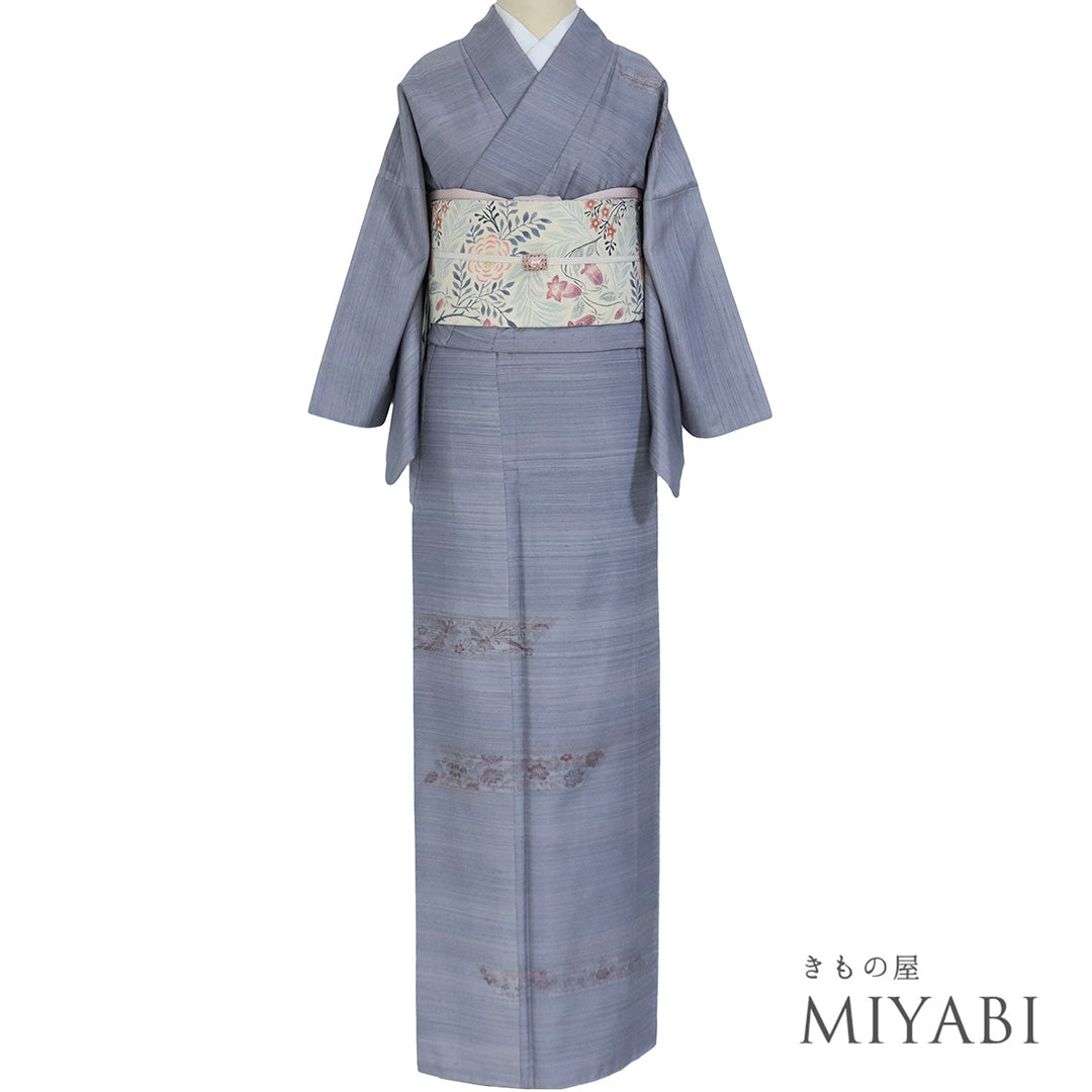 【トールサイズ】正絹 単衣 紺×黒 小紋 草花文 銀彩 ⑤ ブルー – きもの屋 MIYABI.net