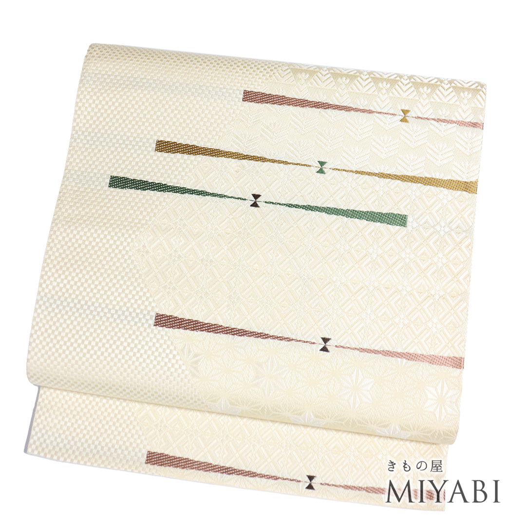 【しつけ付き未使用】 単衣 使い勝手の良いベージュカラー小紋 正絹◇ しつけ付き未使用】 単衣 使い勝手の良いベージュカラー小紋 正絹◇